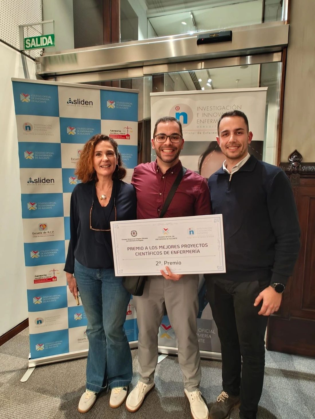 Entrega del 2.º premio a los mejores proyectos científicos de enfermería